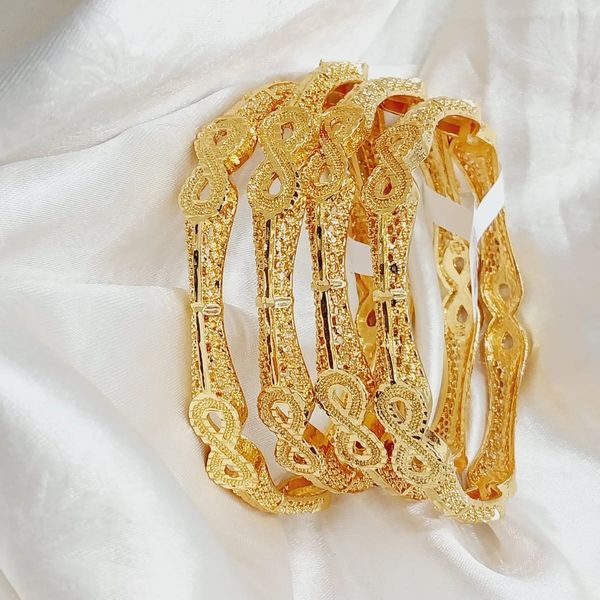 China gold plated 4 peace bangle set